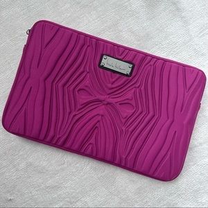 Tablet Sleeve Case - Nicole Miller